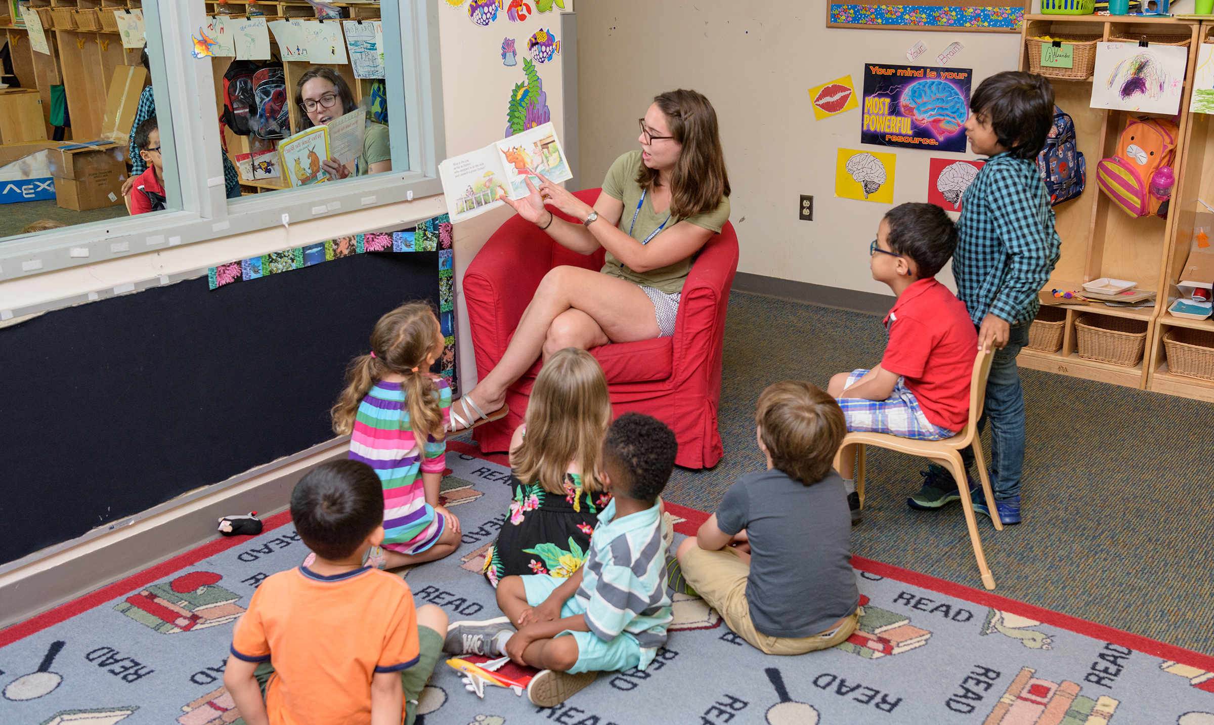 Reading aloud in early learning center