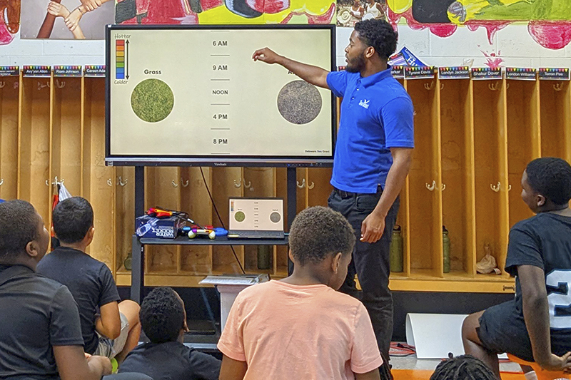 As part of his internship, Theodore McKinney, who is an elementary and middle school teacher education major in UD’s College of Education and Human Development, was able to educate Delaware’s youth on everything from horseshoe crabs to green infrastructure to the urban heat island effect.