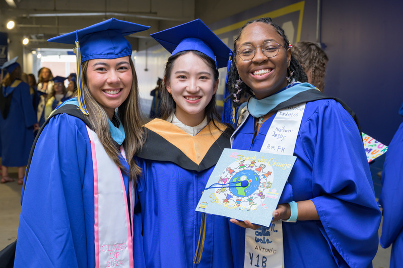 With a new grant, UD will expand Delaware’s Postsecondary Outcomes Dashboard in partnership with the Delaware Department of Education. Here, UD College of Education and Human Development students celebrate their graduation.